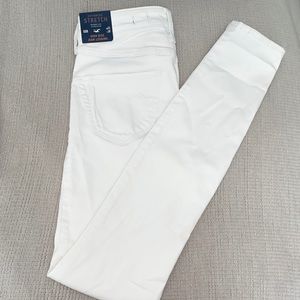 Hollister- Advanced Stretch High-Rise Jeggings